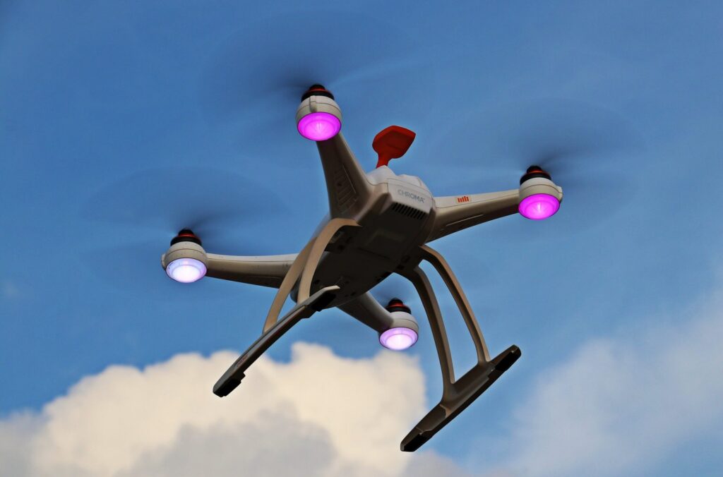 Watch nature wing sky technology fly 386051 pxhere.com min